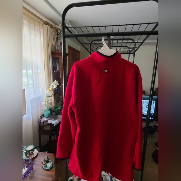 Red Fleece/Black Trim, Quarter-Zip Pullover With Zip Pockets. Great Shape - Picture 7 of 11
